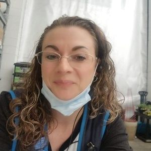 Meet your Posher, Andrea